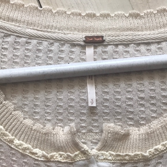 Free People Mistletoe Thermal Top NWOT - Picture 4 of 4